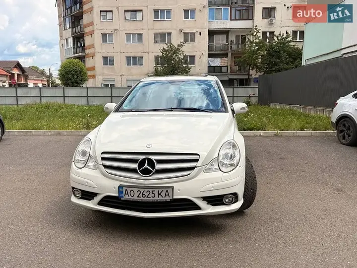 Mercedes-Benz R-Class 2008 photo 4