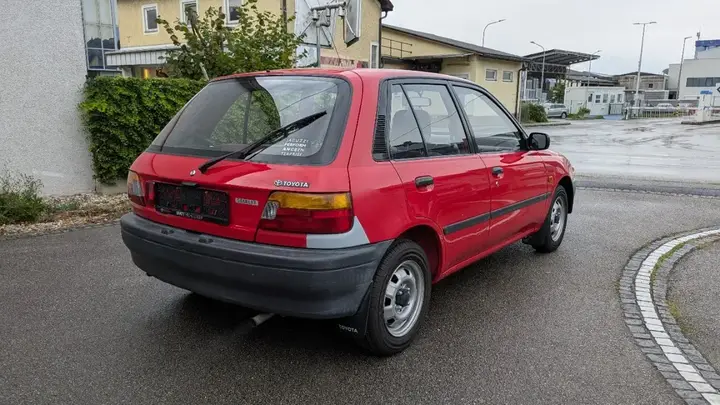 Toyota Starlet 1994 photo 3