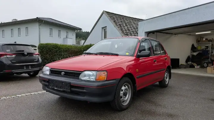 Toyota Starlet