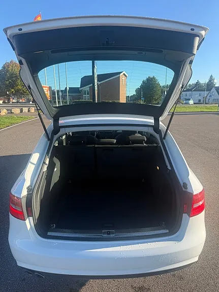 Audi A4 2014 photo 5