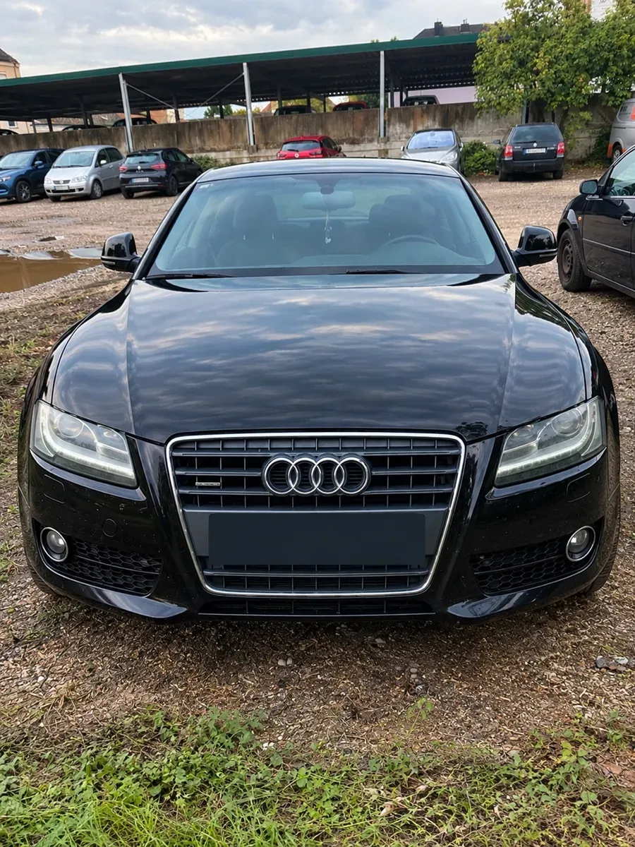 Audi A5 2009 photo 3