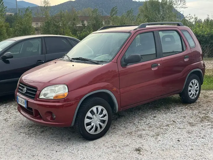 Suzuki Ignis 2002 photo 2