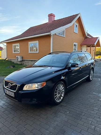 Volvo V70 2011 photo 5