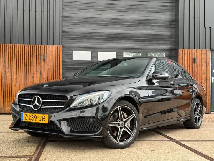 Mercedes-Benz C-Class 2018 photo 2