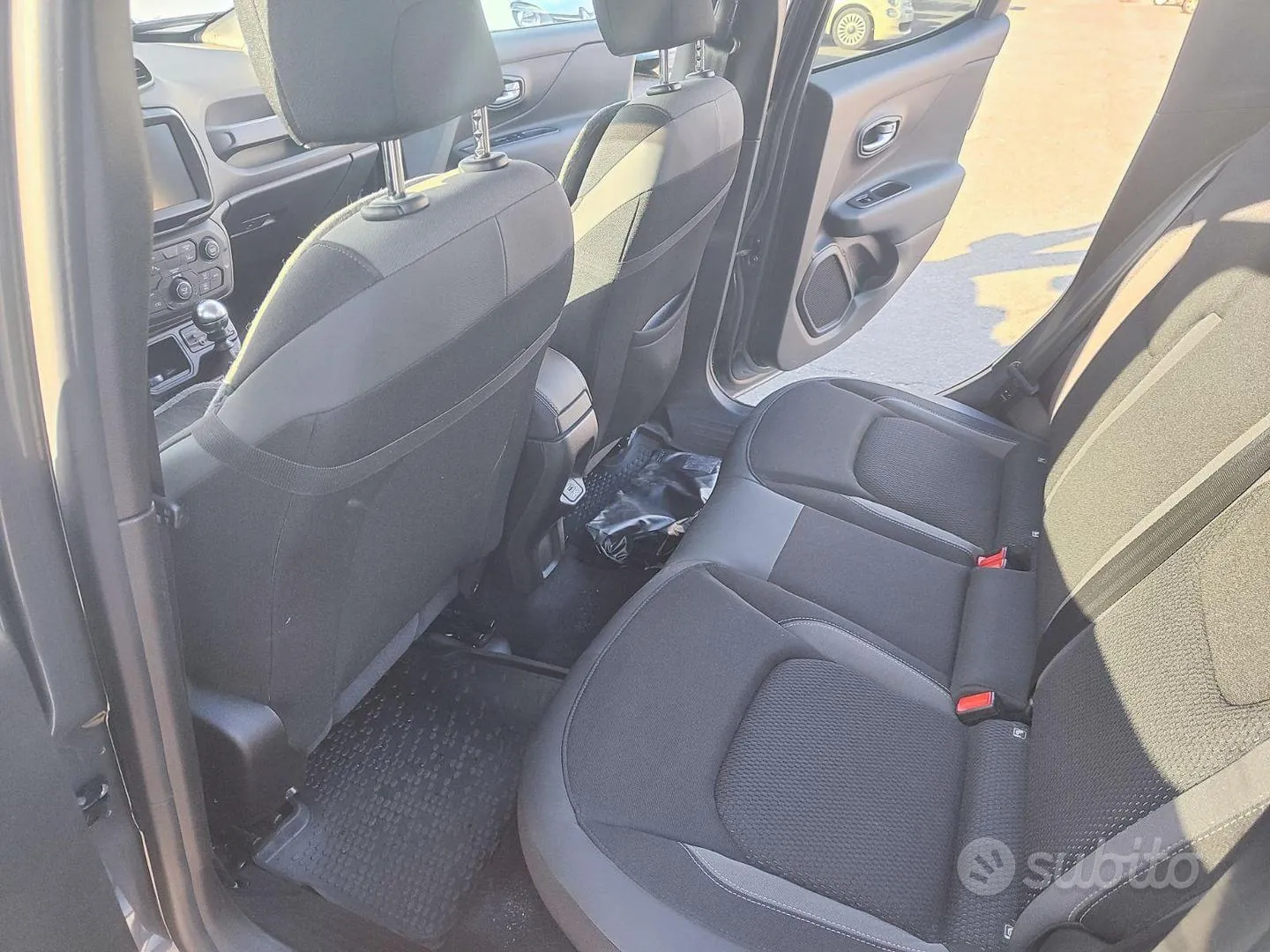 Jeep Renegade 2023 photo 5