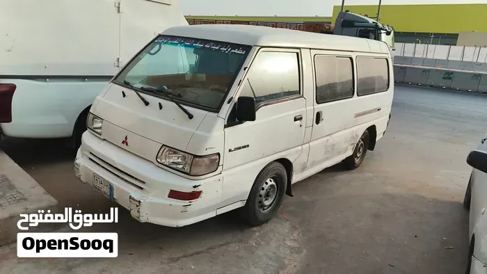 Mitsubishi L200 2009 photo 3