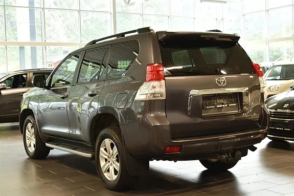 Toyota Land Cruiser 2014 photo 4