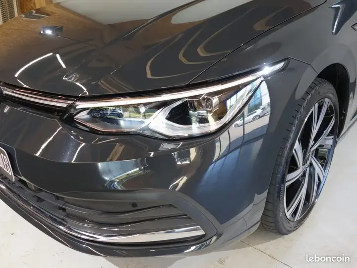 Volkswagen Golf 2024 photo 4