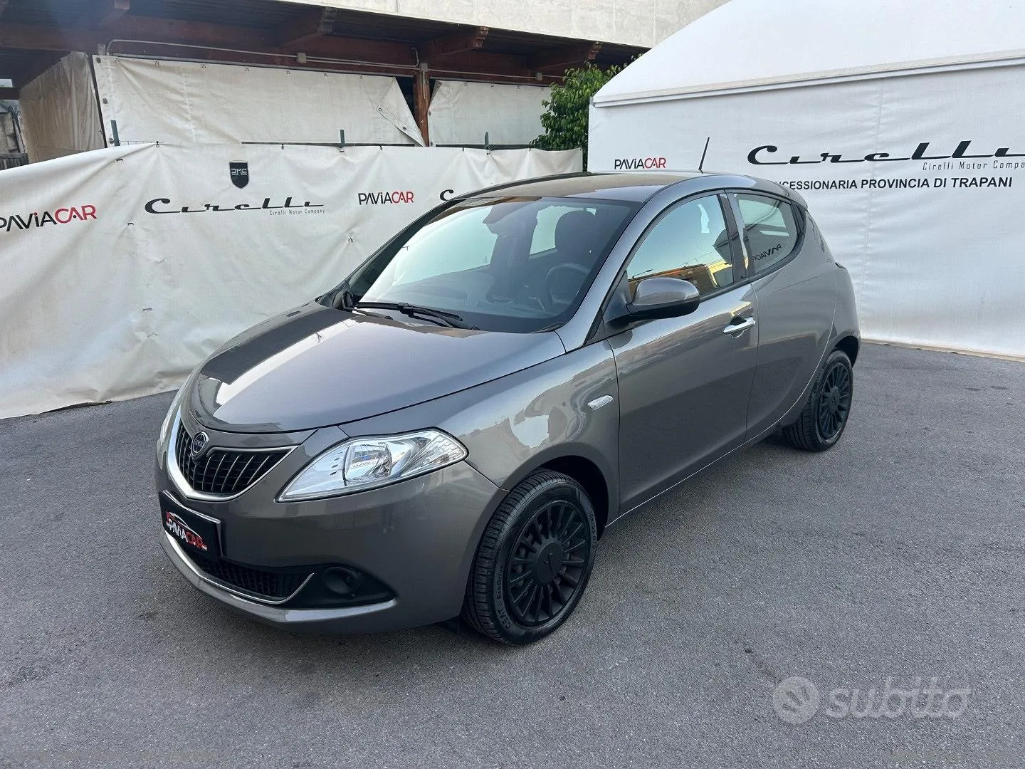 Lancia Ypsilon