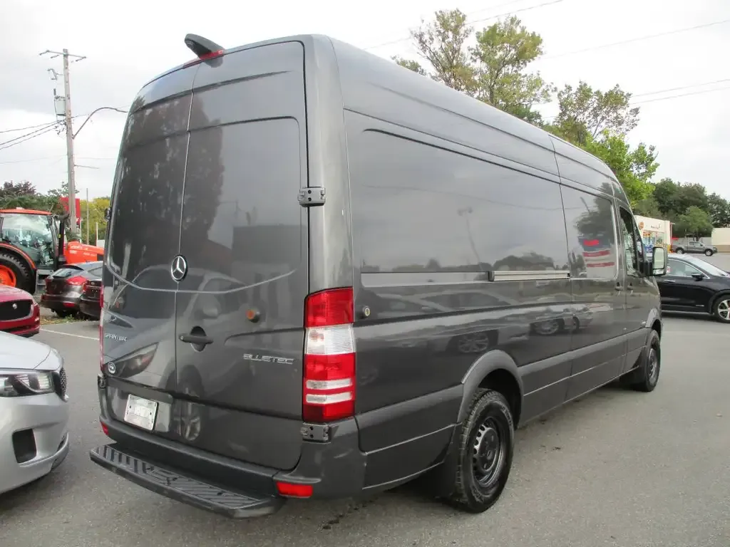 Mercedes-Benz Sprinter 2014 photo 2