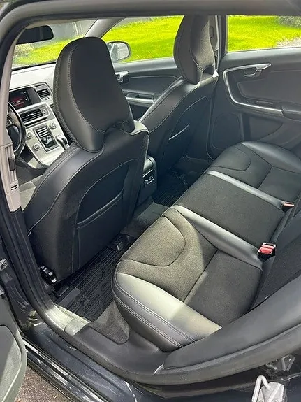 Volvo V60 2015 photo 5