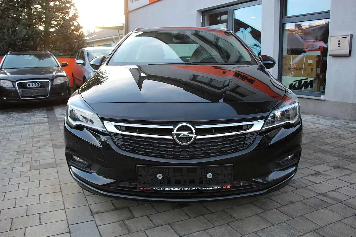 Opel Astra 2017 photo 3