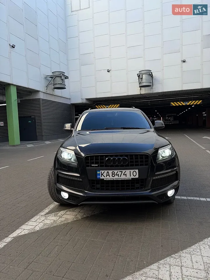 Audi Q7