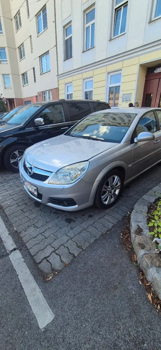 Opel Vectra 2005 photo 2