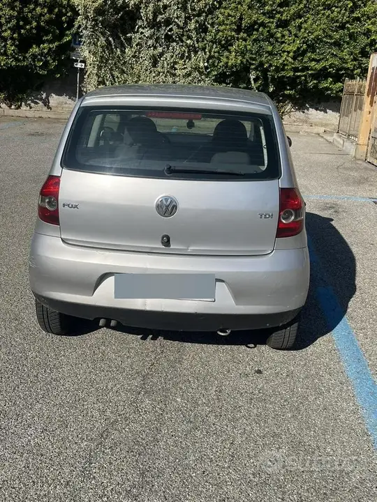 Volkswagen Fox 2006 photo 3