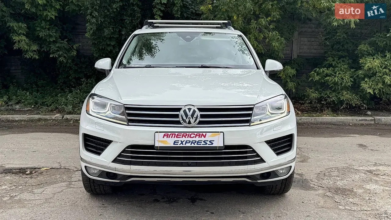 Volkswagen Touareg 2015 photo 2