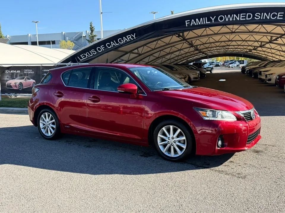 Lexus Ct 200H 2013 photo 2