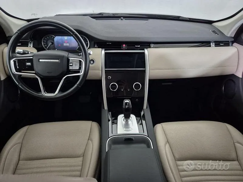 Land Rover Discovery Sport 2021 photo 4