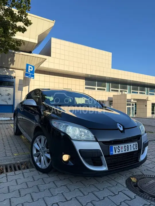Renault Megane 2009 photo 2
