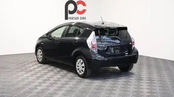 Toyota Aqua 2014 photo 5