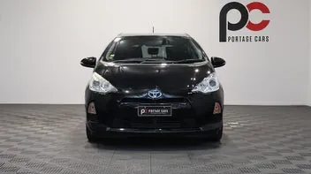 Toyota Aqua 2014 photo 3