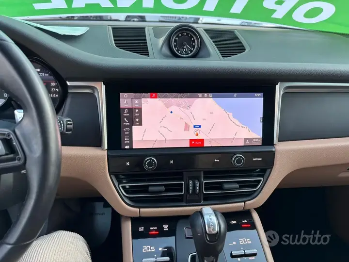 Porsche Macan 2022 photo 3