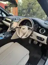 Bentley Bentayga 2016 photo 5