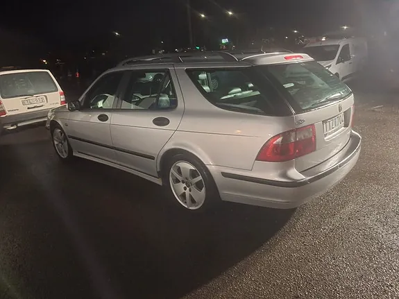 Saab 9-5 2003 photo 2