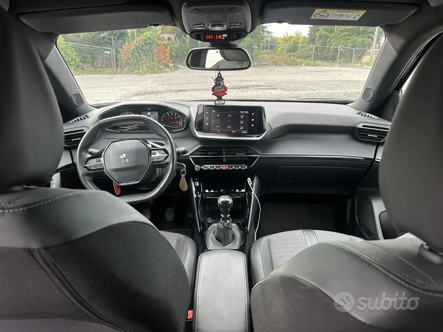 Peugeot 2008 2023 photo 5