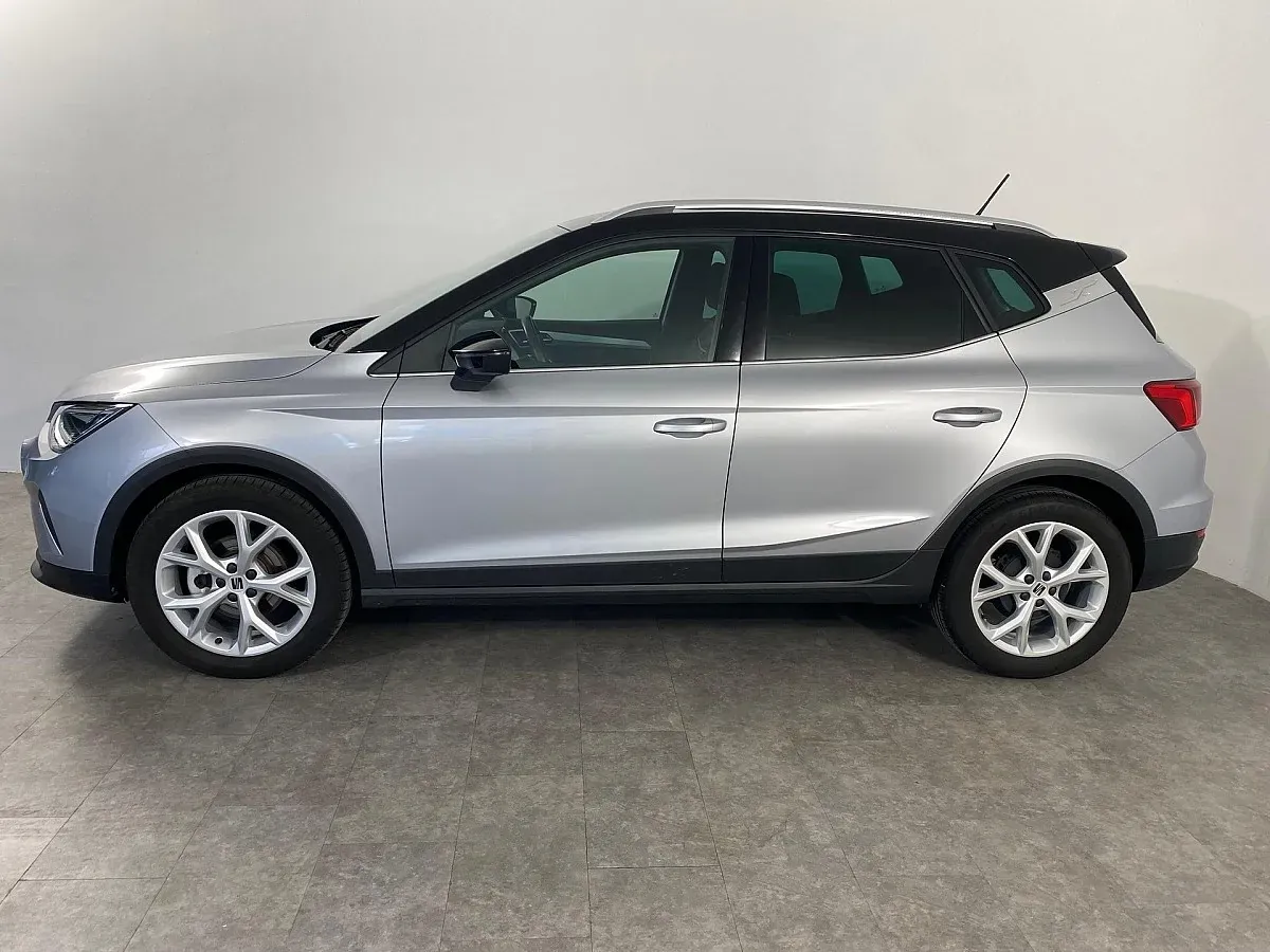 Seat Arona 2024 photo 2