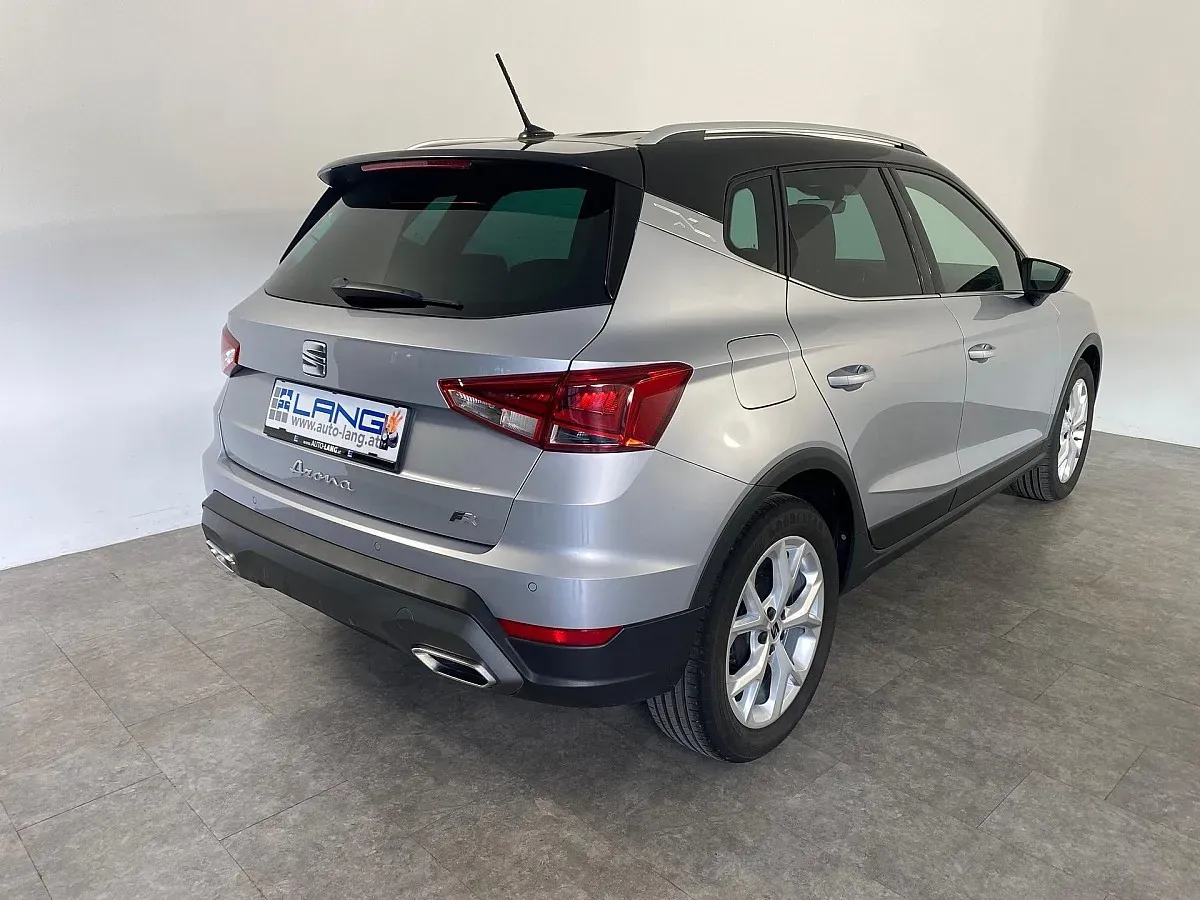 Seat Arona 2024 photo 3