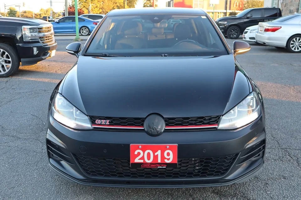 Volkswagen Golf 2019 photo 2
