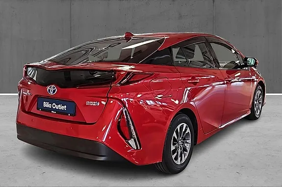 Toyota Prius Plug-In Hybrid 2019 photo 5