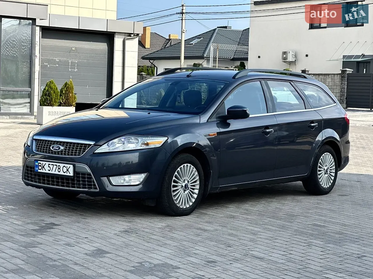 Ford Mondeo