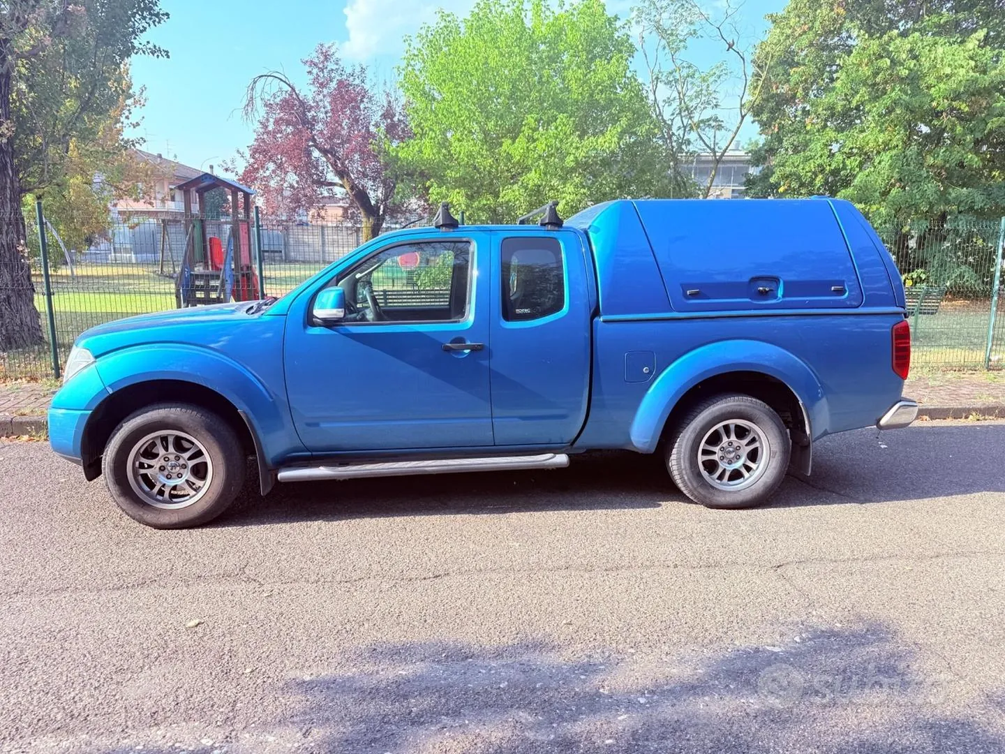 Nissan Navara 2009 photo 3
