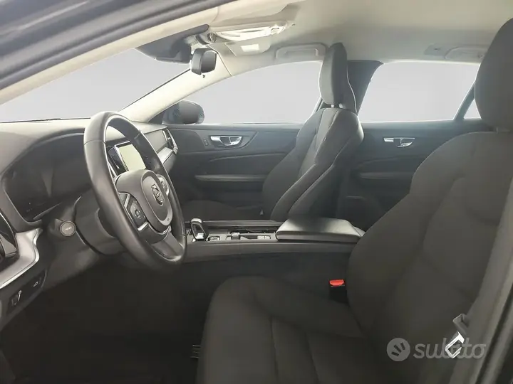 Volvo V60 2021 photo 5