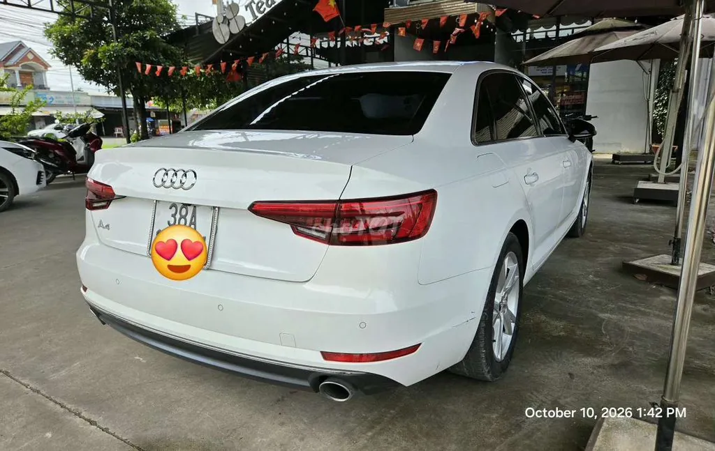 Audi A4 2016 photo 2