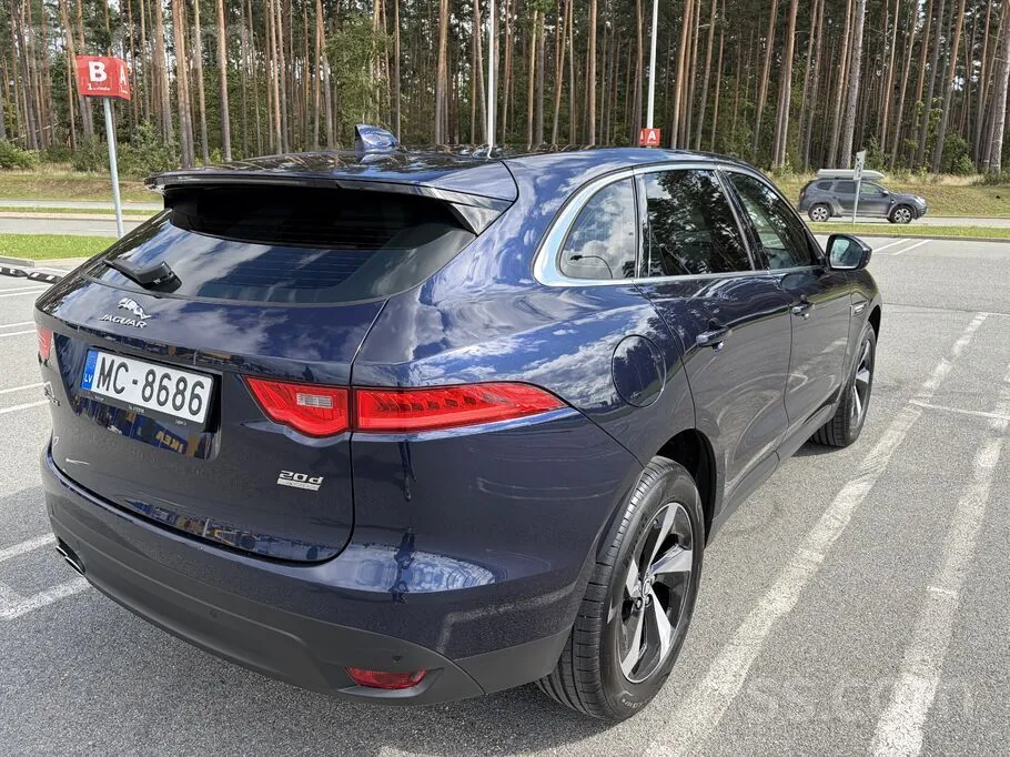 Jaguar F-Pace 2019 photo 3