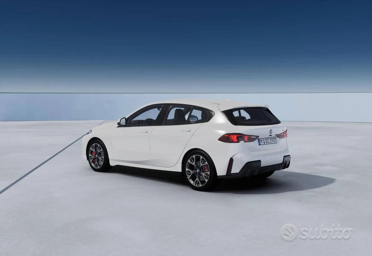 BMW 1 Series 2026 photo 2