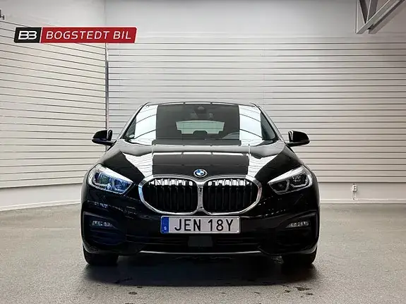 BMW 118I 2020 photo 2