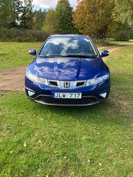 Honda Civic 2010 photo 2