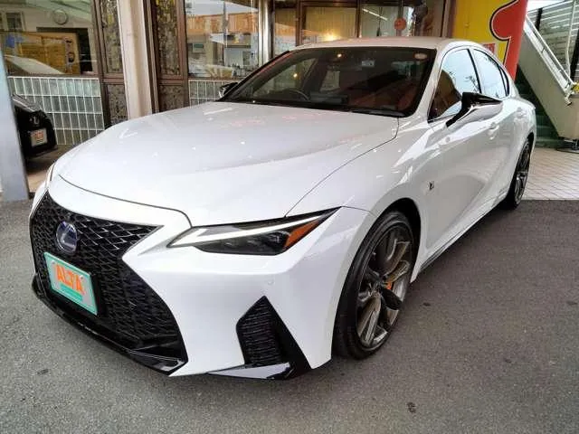 Lexus Is 2021 photo 4