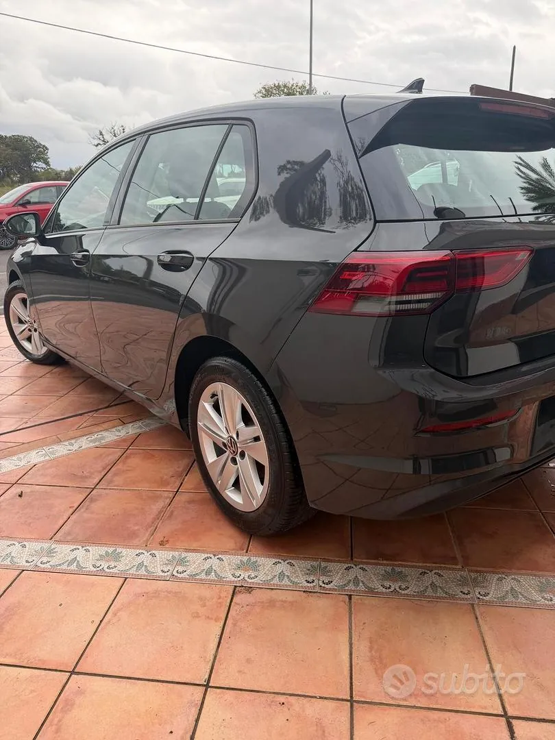 Volkswagen Golf 2022 photo 5