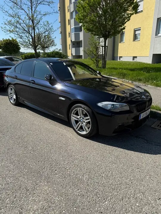 BMW 5 Series 2012 photo 3