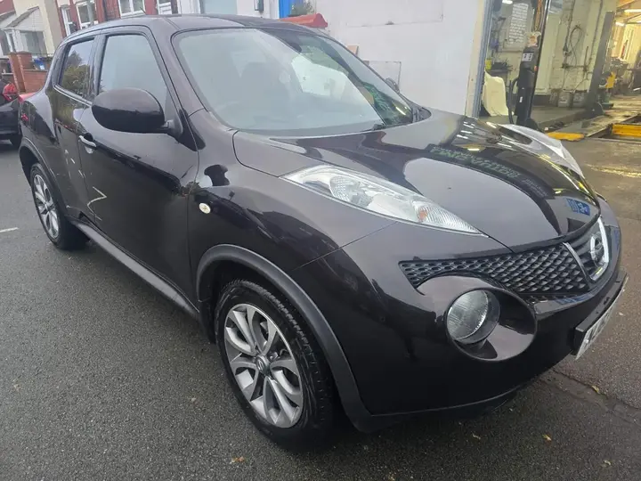 Nissan Juke 2013 photo 2