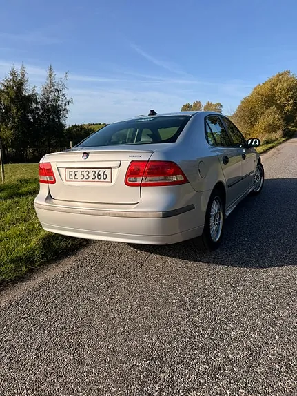 Saab 9-3 2005 photo 3