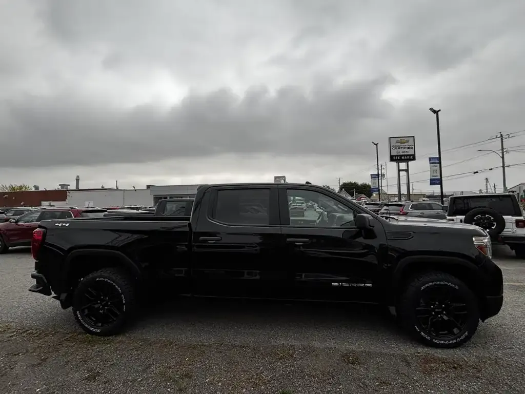 GMC Sierra 1500 2021 photo 2