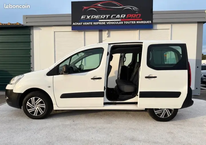 Citroen Berlingo 2012 photo 3