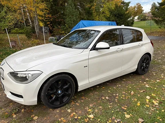 BMW 118I 2012 photo 3
