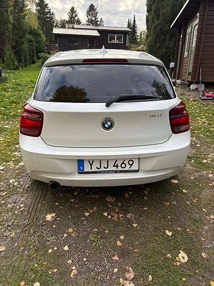 BMW 118I 2012 photo 4